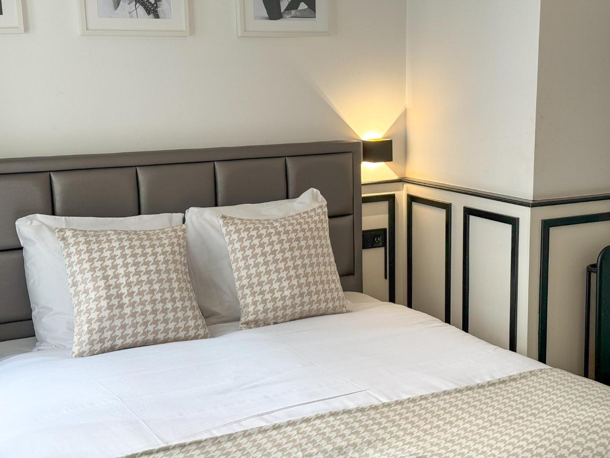 Yourbnb Suites Haarlemmerstraat Amsterdam Exterior foto